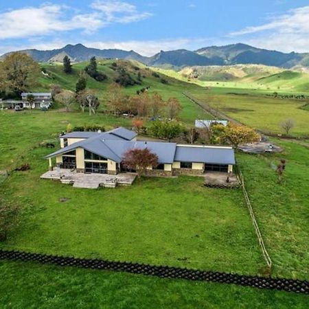 Waiotahe Dairy Farm Hideout Villa Waiotahi Exterior foto
